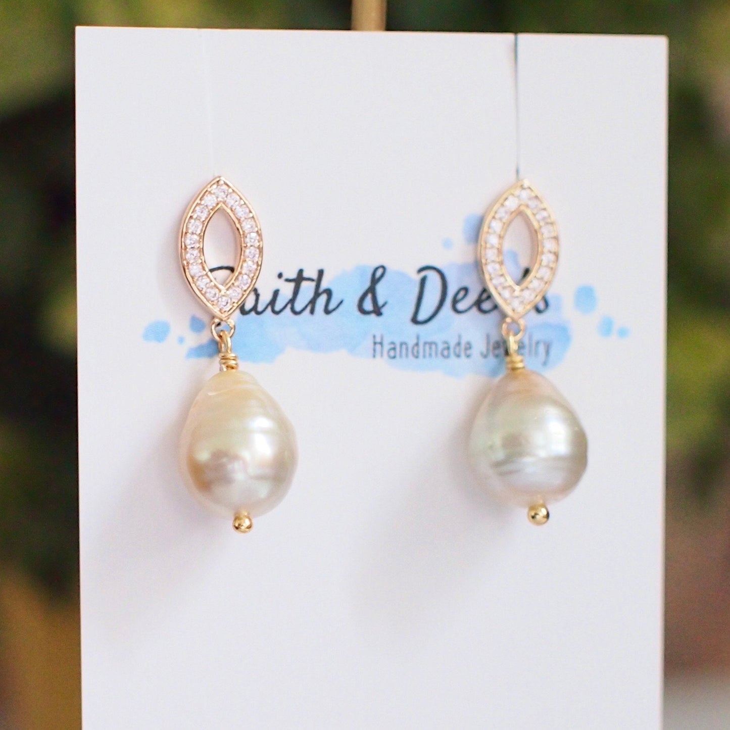 South Sea Pearl Earrings // Simple Earrings // Teardrop // Exceptional Lustre