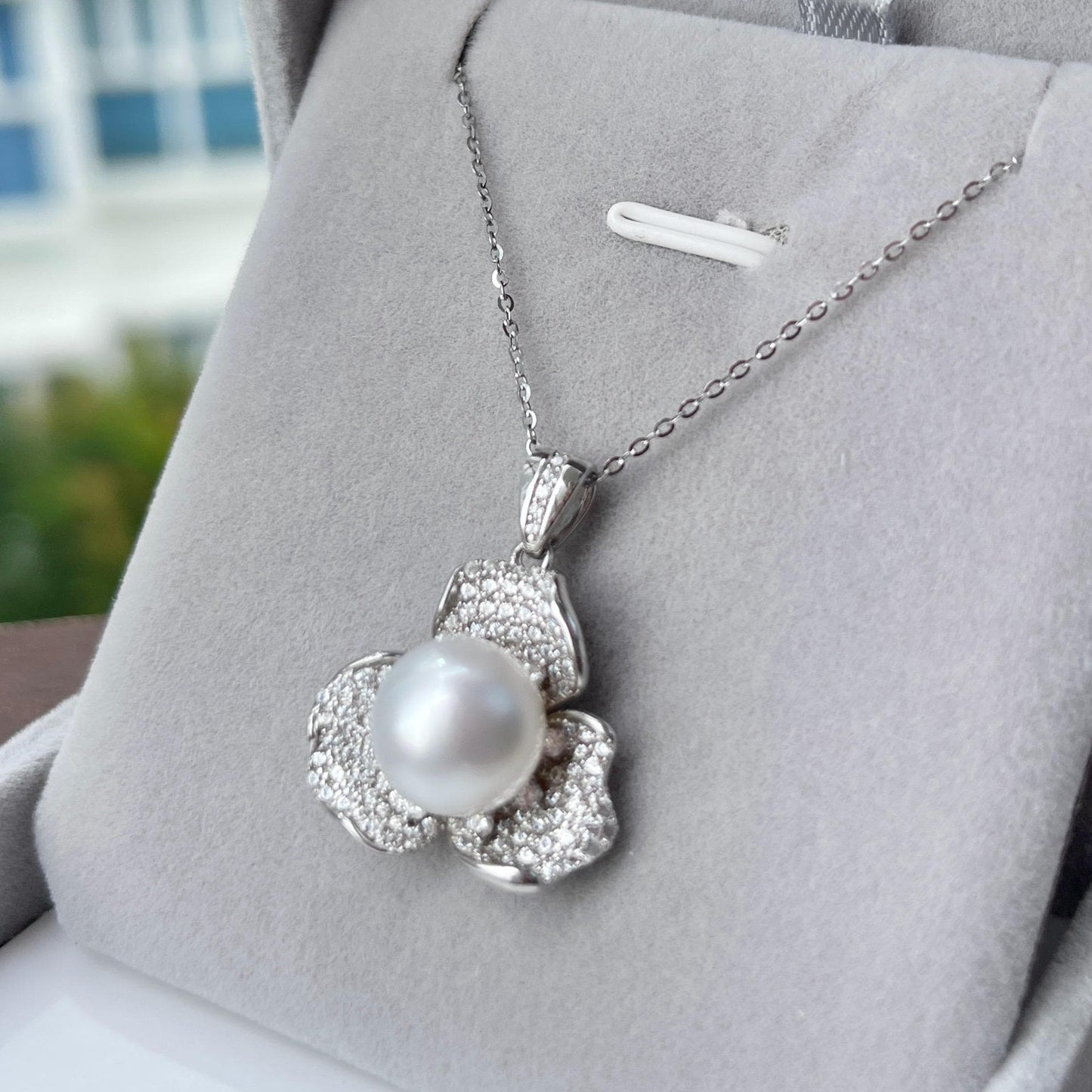 Australian South Sea White Pearl Pendant // Silky Lustre // Cool Overtone // 925 Sterling Silver