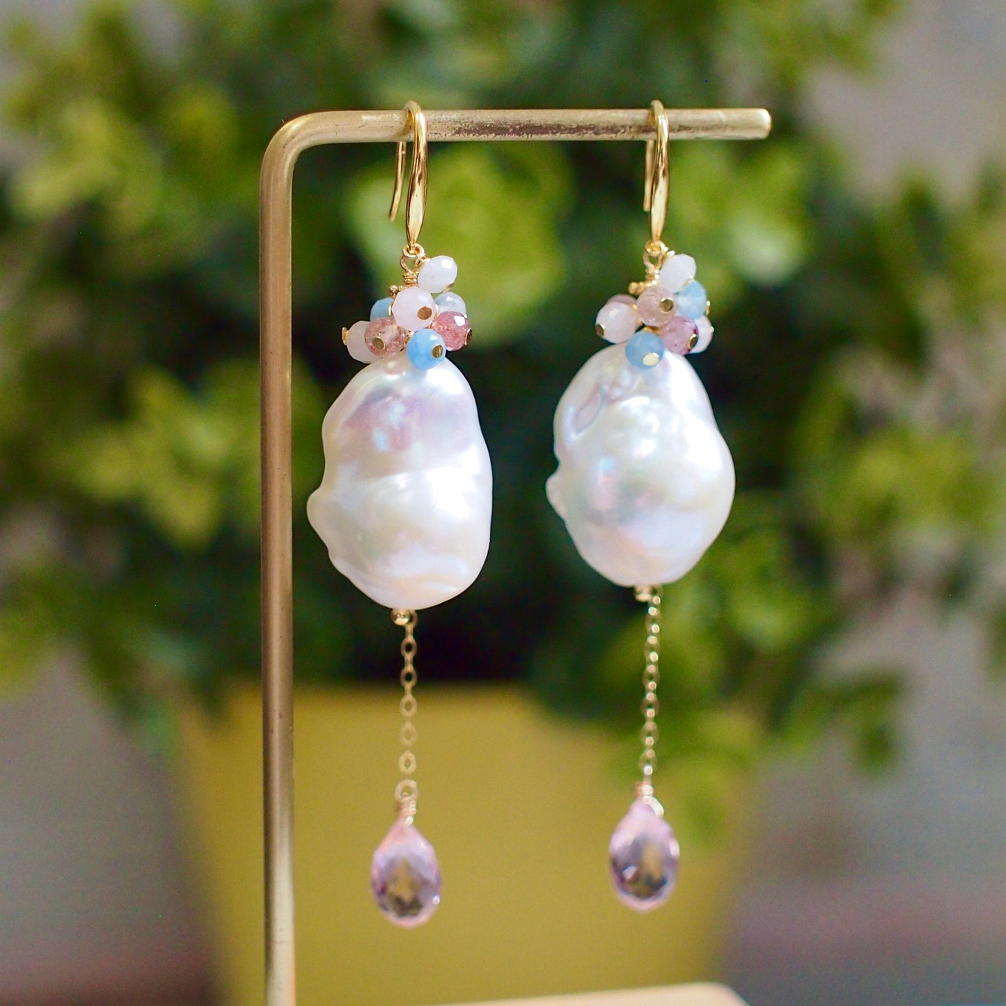 Baroque Pearl Earrings // Statement Earrings // Gems Cluster // Rose Quartz x Strawberry Quartz x Aquamarine // 14K Gold-filled