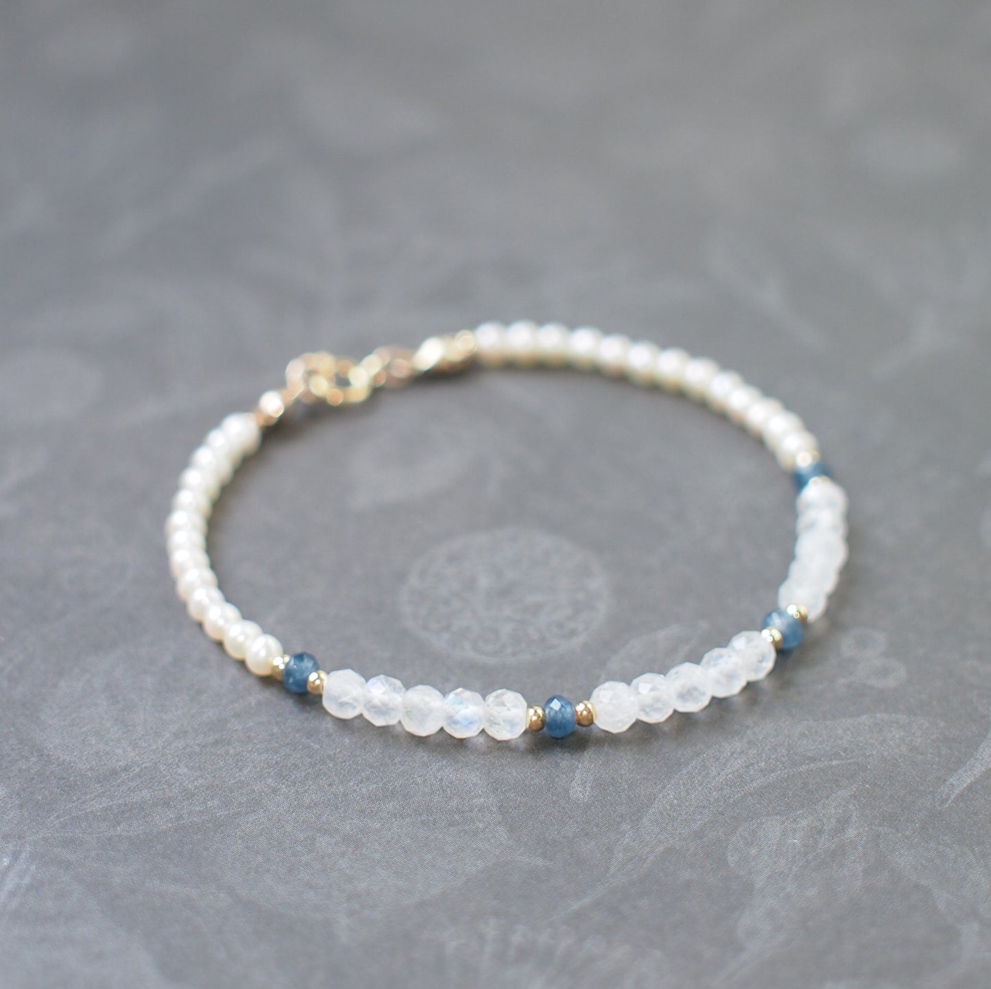 Blue Moonstones x Blue Chalcedony x Pearls Bracelet // Elegant & Unique // Stackable // 14K Gold-filled
