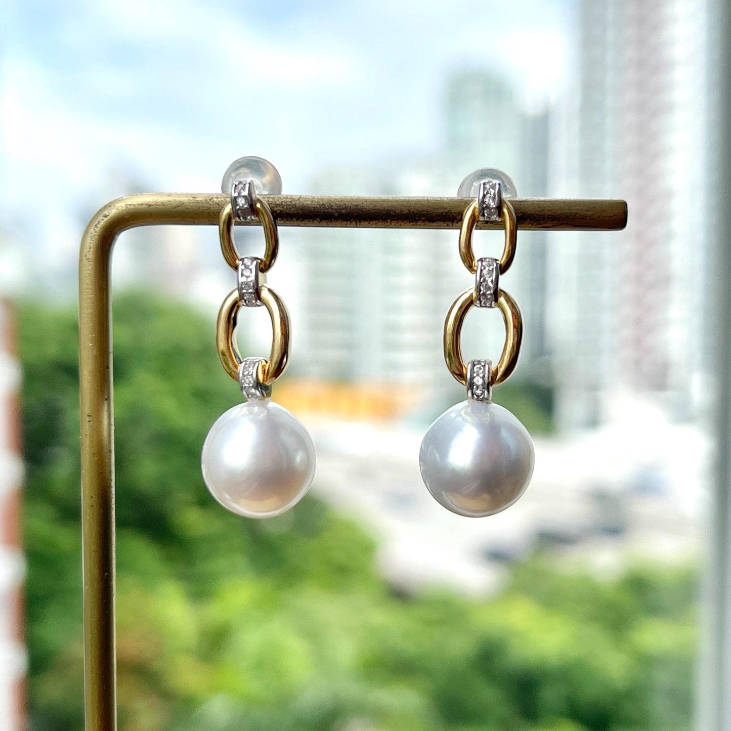 Australian South Sea White Pearl Earrings // Modern & Chic // Exceptional Lustre // Vermeil