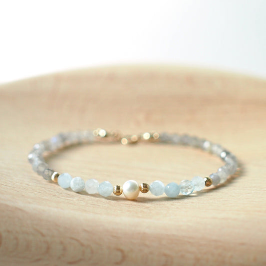 Aquamarine x Labradorite Bracelet // Pearl Charm // Dainty // 14K Gold-filled