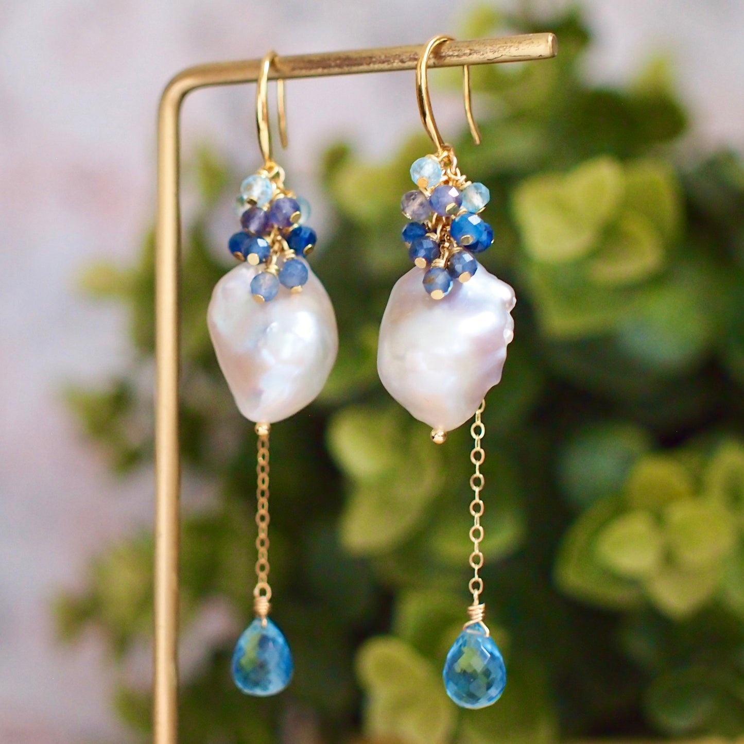 Baroque Pearl Earrings // Statement Earrings // Gems Cluster // 14K Gold-filled // Elegant & Charming