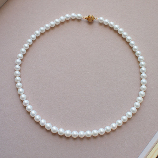 Fresh Water Pearl Necklace (6-7mm) // Beautiful Lustre // 18K Gold Clasp// Luxurious & Timeless