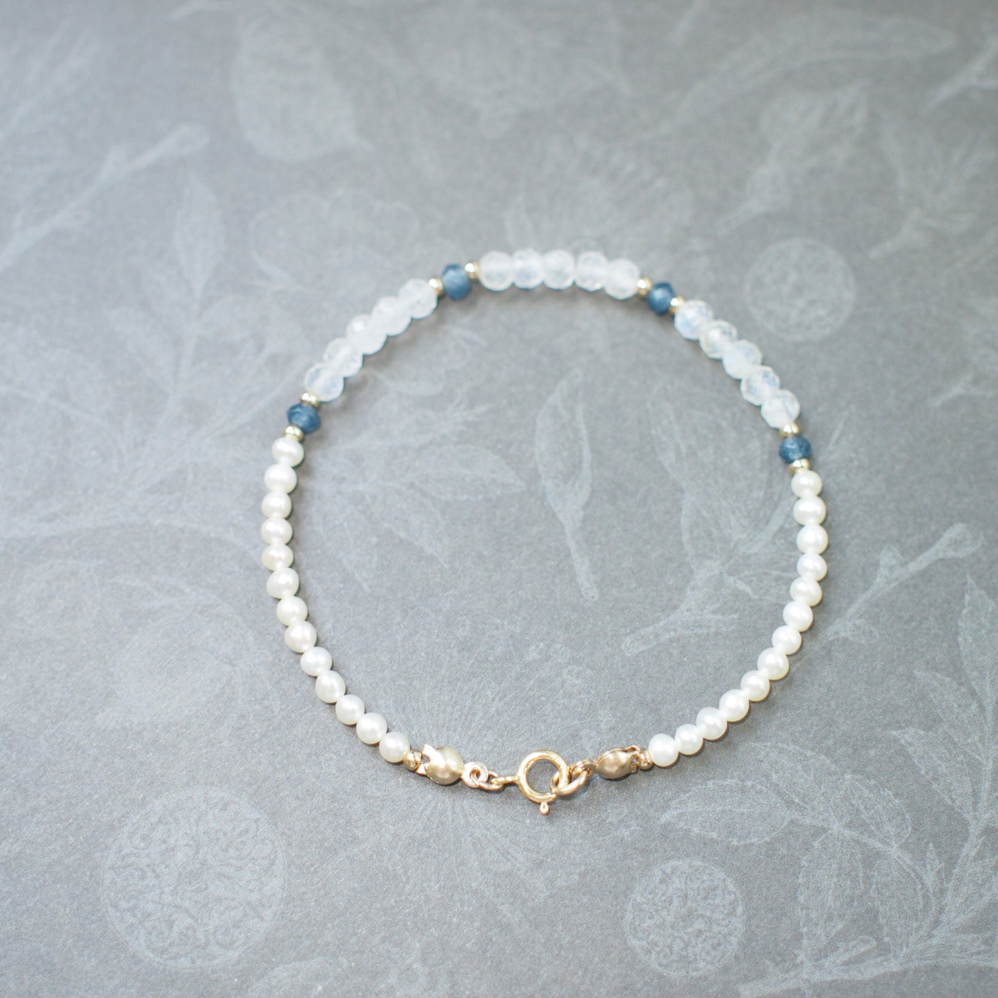 Blue Moonstones x Blue Chalcedony x Pearls Bracelet // Elegant & Unique // Stackable // 14K Gold-filled