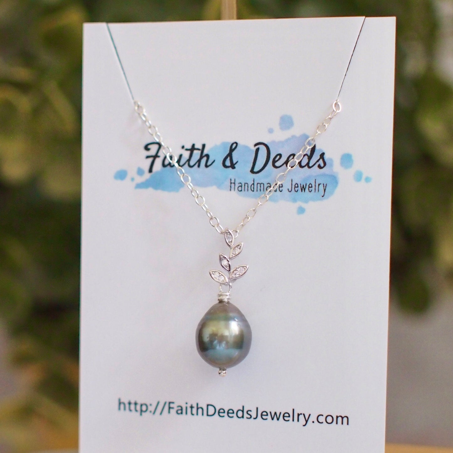 Tahitian Pearl Pendants // Platinum Gray // 925 Sterling Silver // Classic & Elegant