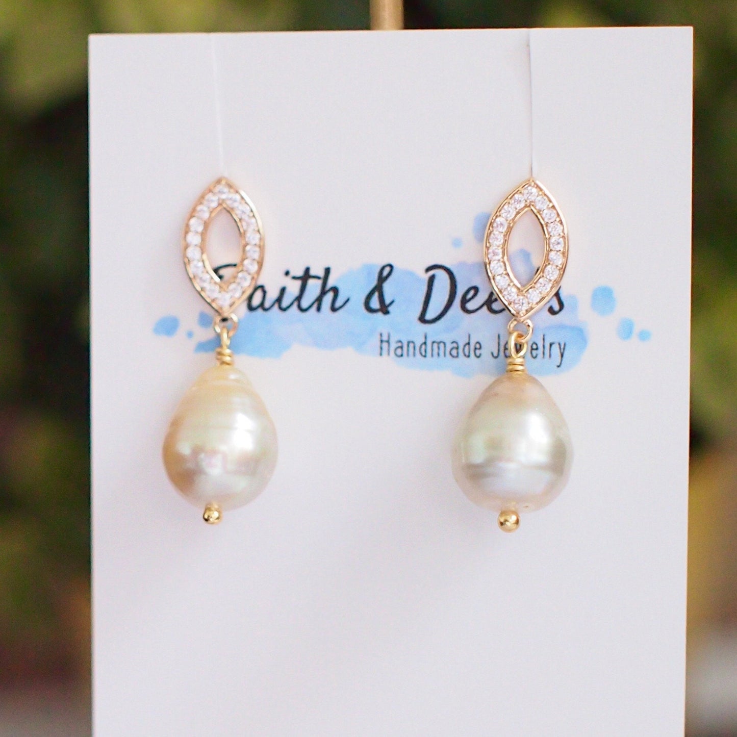 South Sea Pearl Earrings // Simple Earrings // Teardrop // Exceptional Lustre
