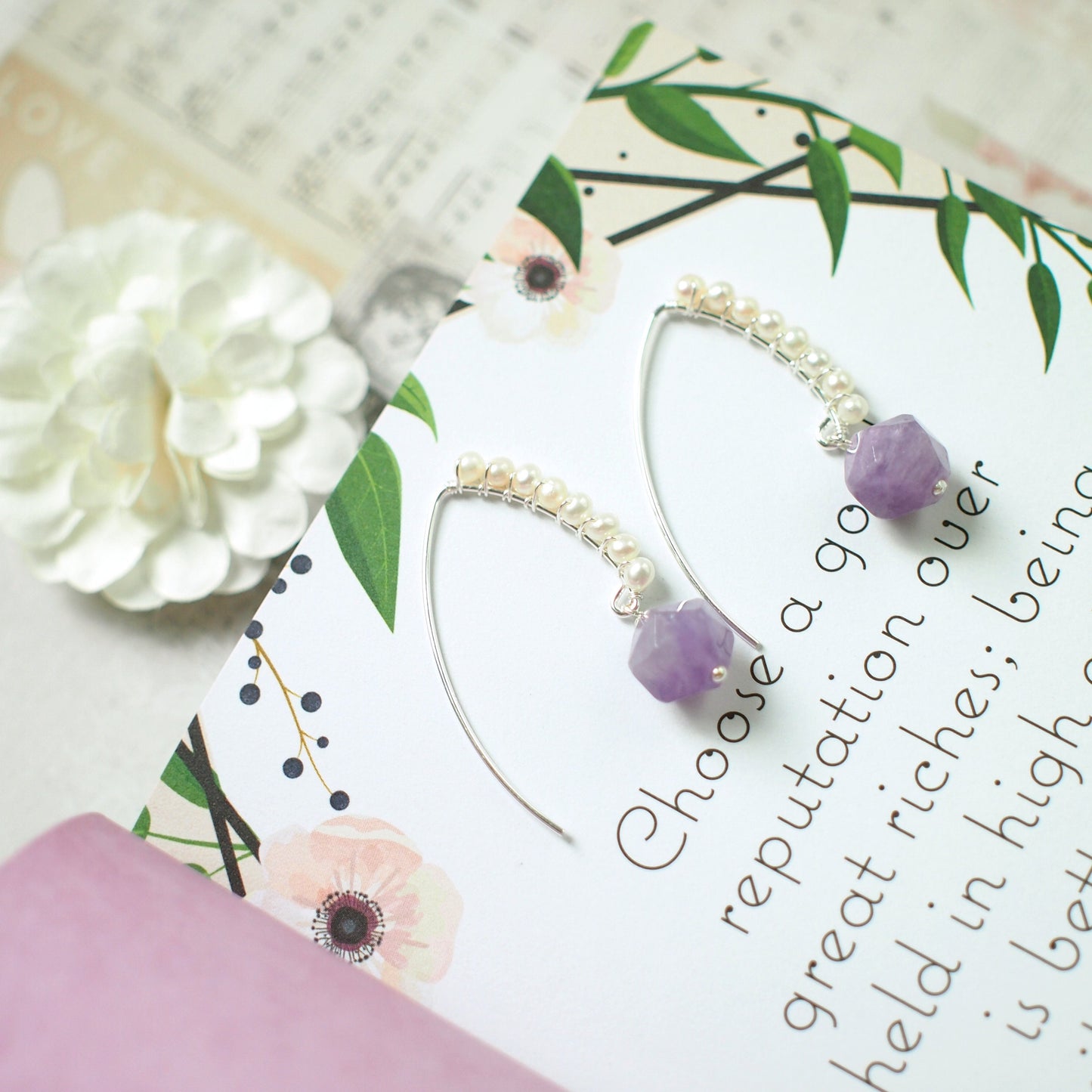 Lavender Amethyst x Pearls Earrings // Chic & Sweet // 925 Sterling Silver // Romantic