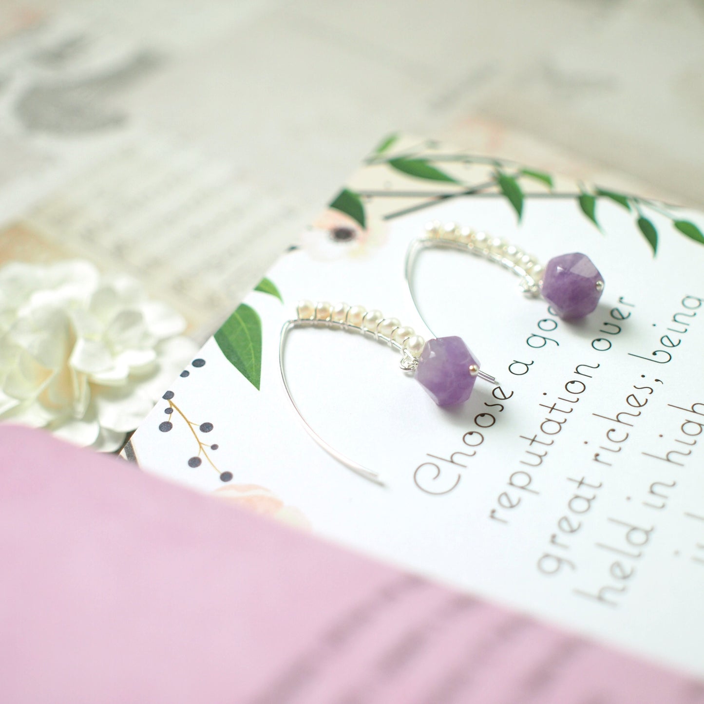 Lavender Amethyst x Pearls Earrings // Chic & Sweet // 925 Sterling Silver // Romantic