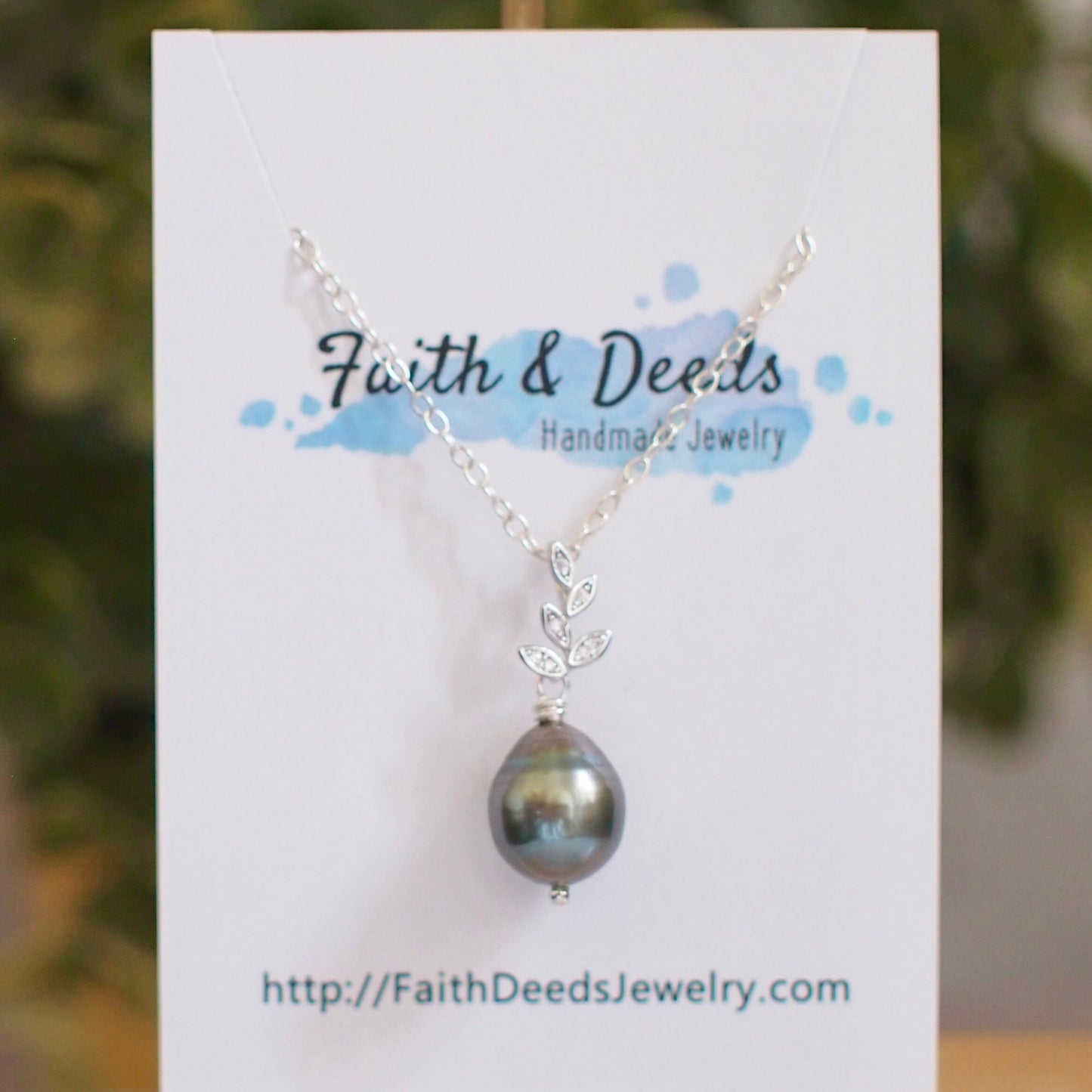 Tahitian Pearl Pendants // Platinum Gray // 925 Sterling Silver // Classic & Elegant