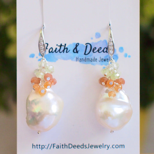 Baroque Pearl Earrings // Statement Earrings // Gems Cluster // Sunstone x Prehnite // 925 Sterling Silver