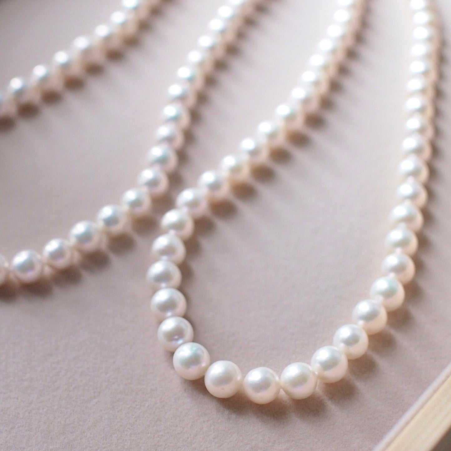 Fresh Water Pearl Necklace (8-9mm) // Beautiful Lustre // 14K Gold-filled // Luxurious & Timeless