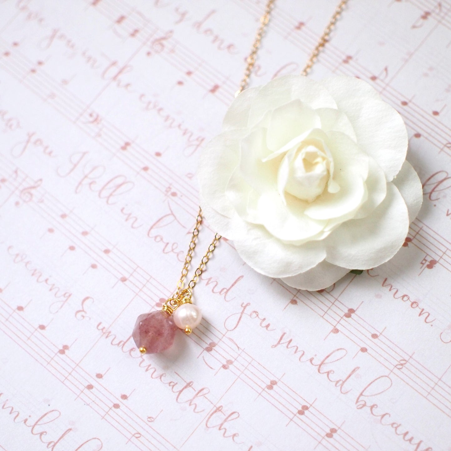 Strawberry Quartz x Pearl Necklace // Gem Stone Pendant // 14K Gold-filled // Romantic & Sweet