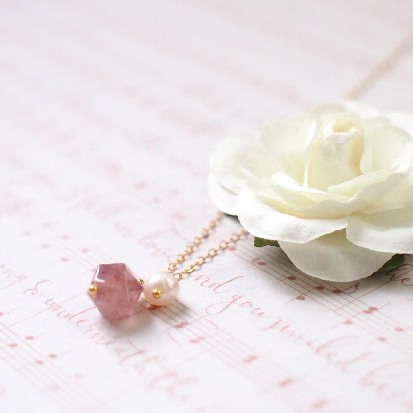 Strawberry Quartz x Pearl Necklace // Gem Stone Pendant // 14K Gold-filled // Romantic & Sweet