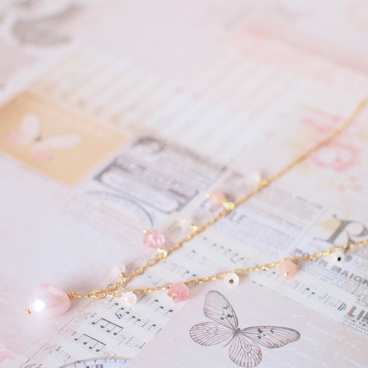 Pink Baroque Pearl Necklace // Gem Charms // Strawberry Quartz x Sunstones x Moonstones // 14K Gold-filled
