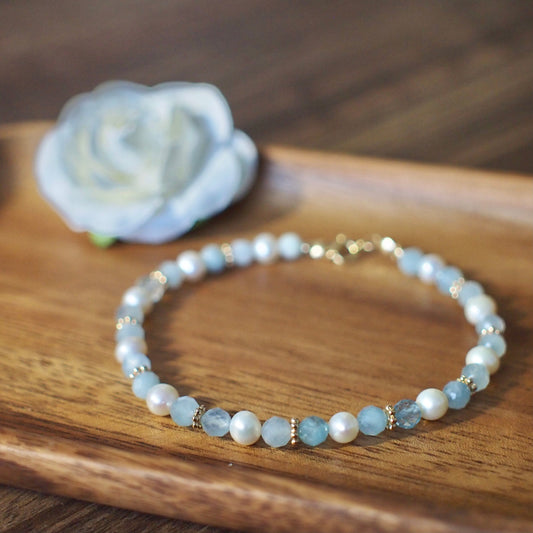Aquamarine x Pearl Bracelet // Feminine & Chic // Stackable // 14K Gold-filled
