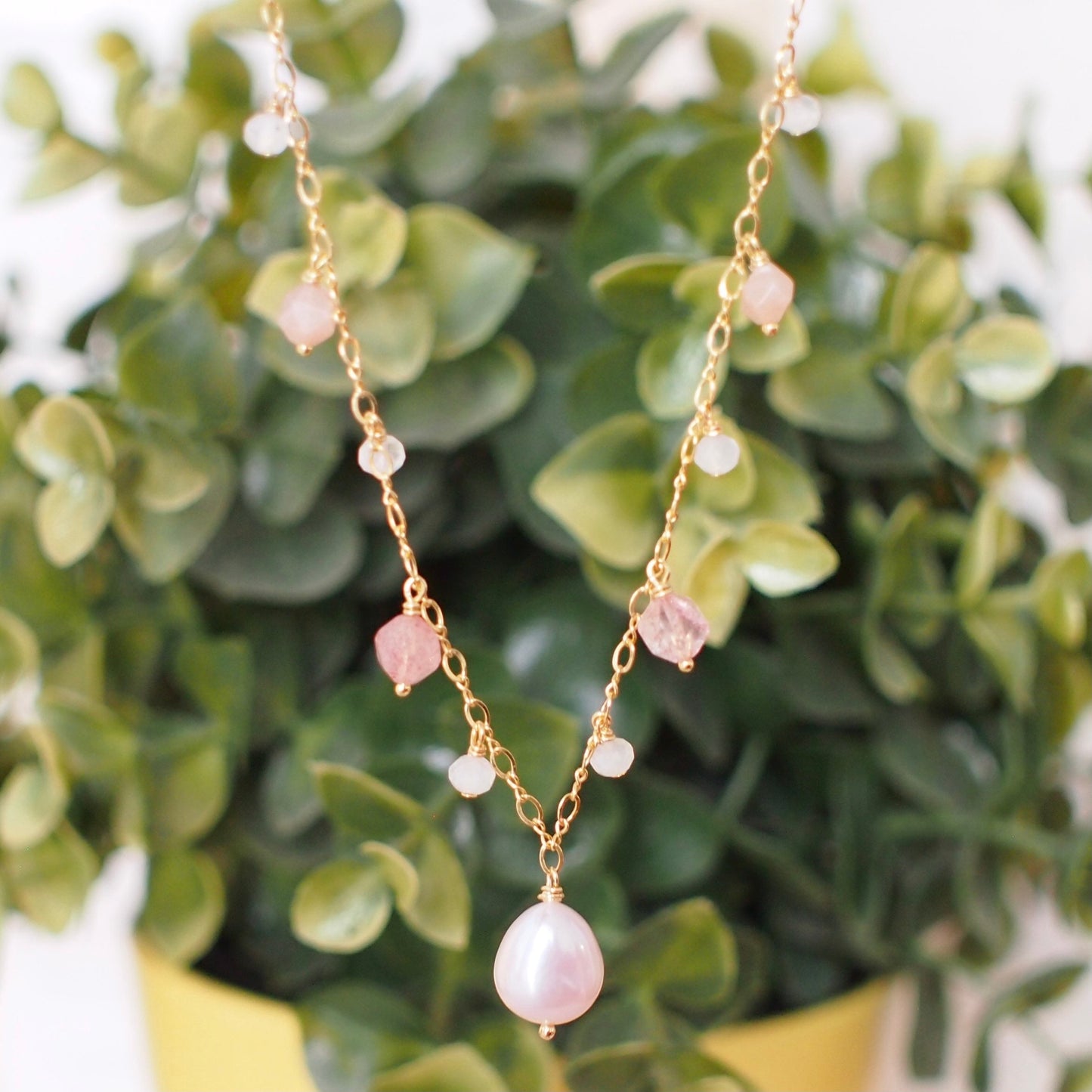 Pink Baroque Pearl Necklace // Gem Charms // Strawberry Quartz x Sunstones x Moonstones // 14K Gold-filled
