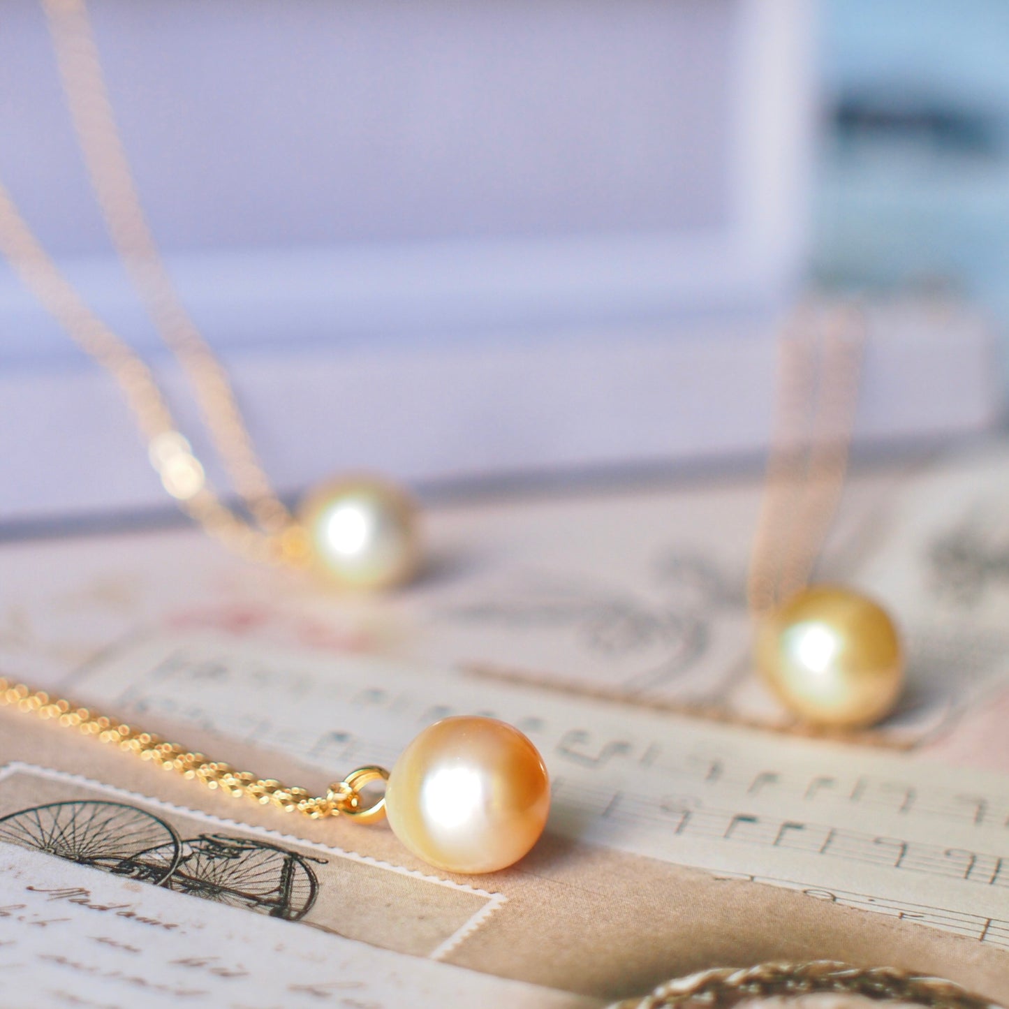 South Sea Pearl Pendants // Natural Champagne Gold // Simple & Feminine // 18K Solid Gold