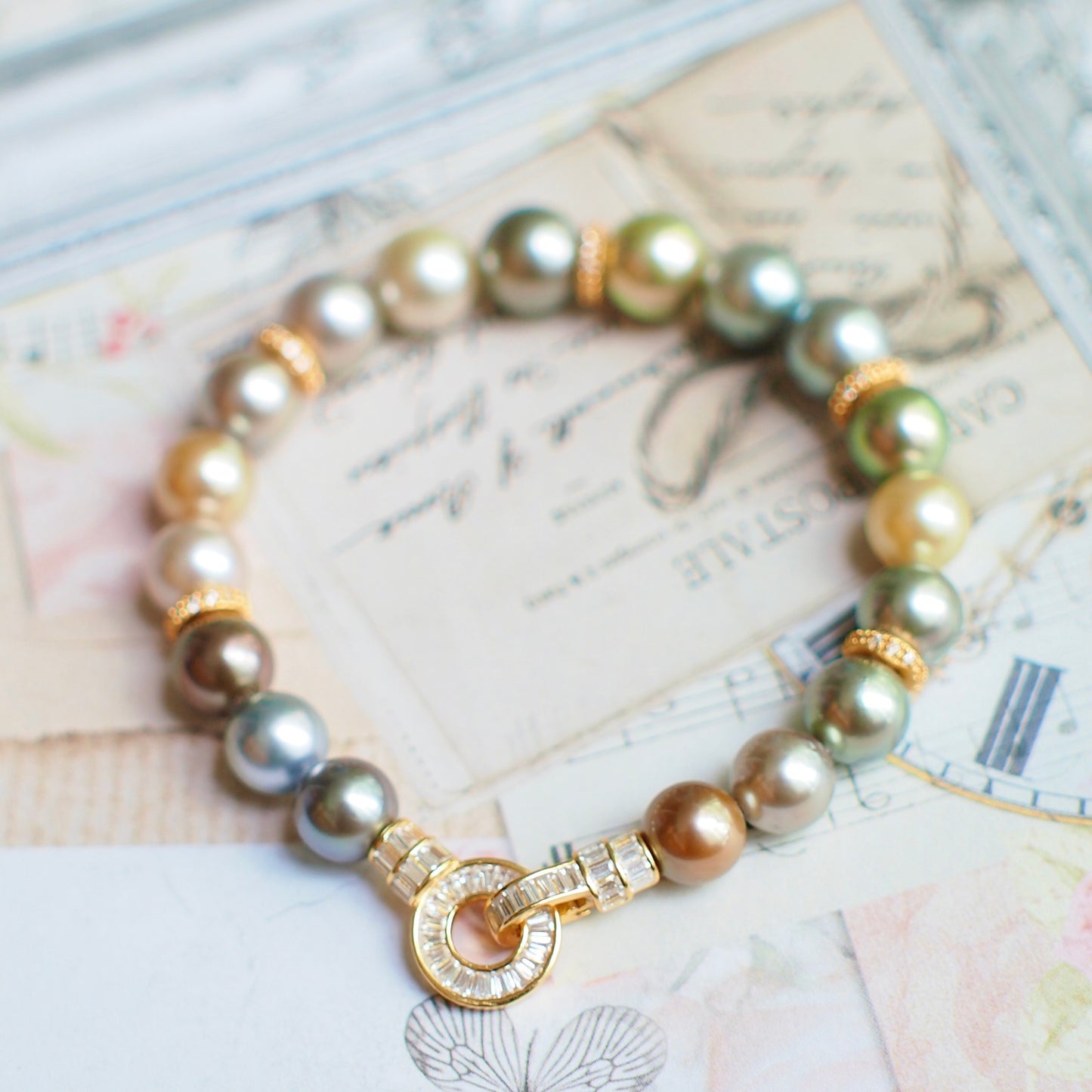 Tahitian Pearl Bracelet // Mixed Colour
