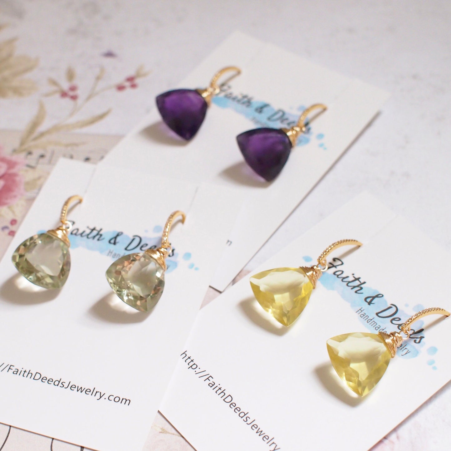 Gem Stone Earrings // Timeless Design // Sparkly & Elegant