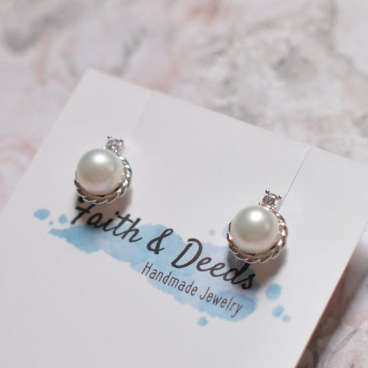 Fresh Water Pearls Studs // 7mm // Detachable Frames // 18K White Gold Plated over Sterling Silver