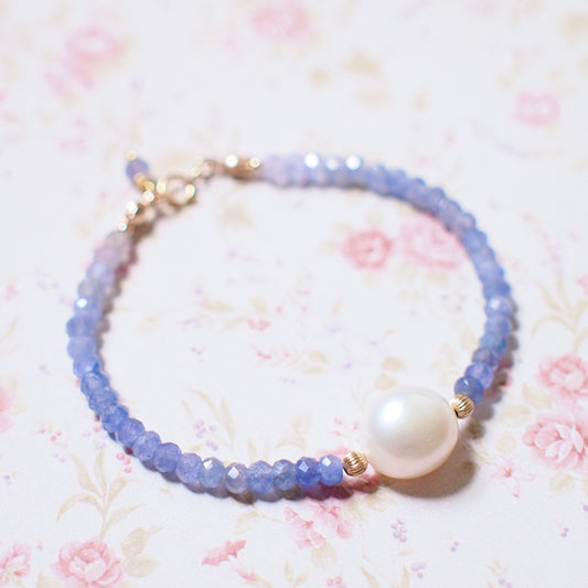 White Baroque Pearl x Tanzanite Bracelet // Graceful & Elegant // 14K Gold-filled