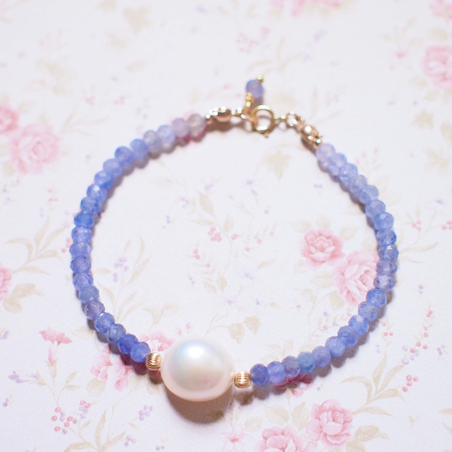 White Baroque Pearl x Tanzanite Bracelet // Graceful & Elegant // 14K Gold-filled