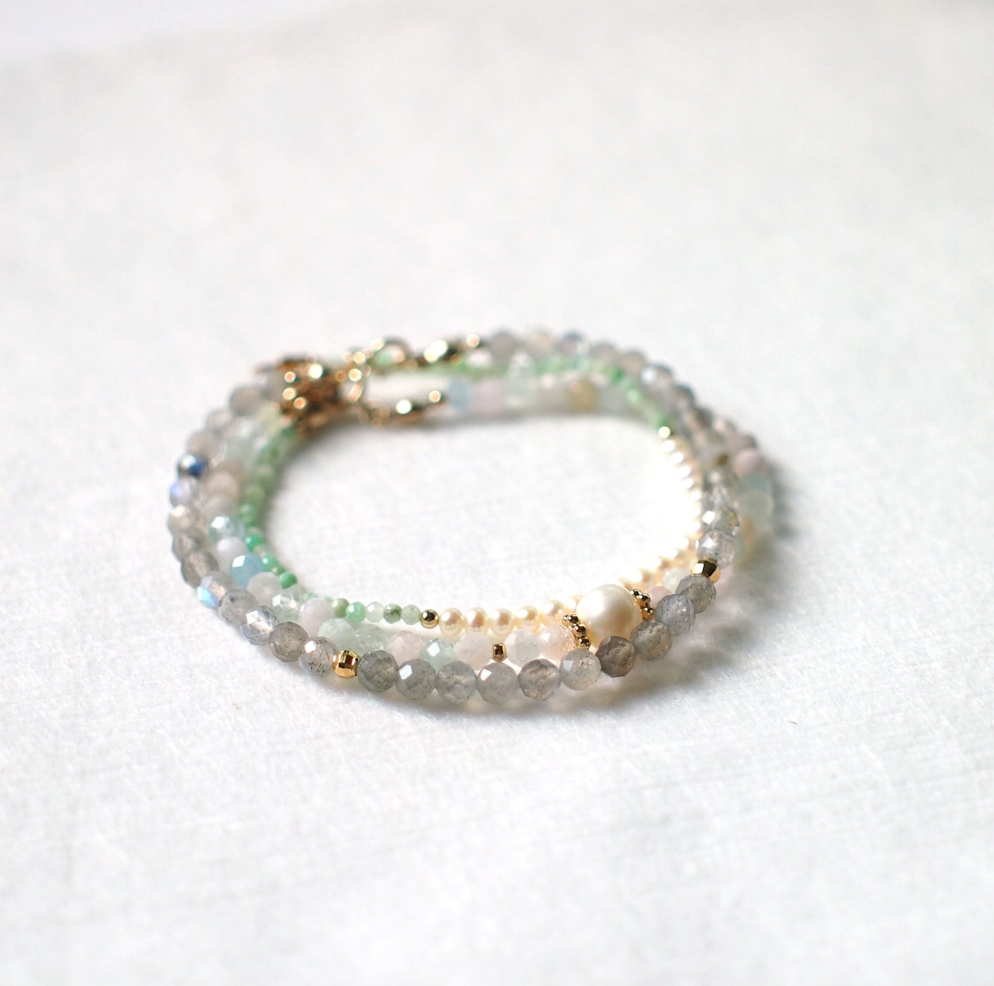 Labradorite Bracelet // Dainty & Sparkly // Stackable // 14K Gold-filled