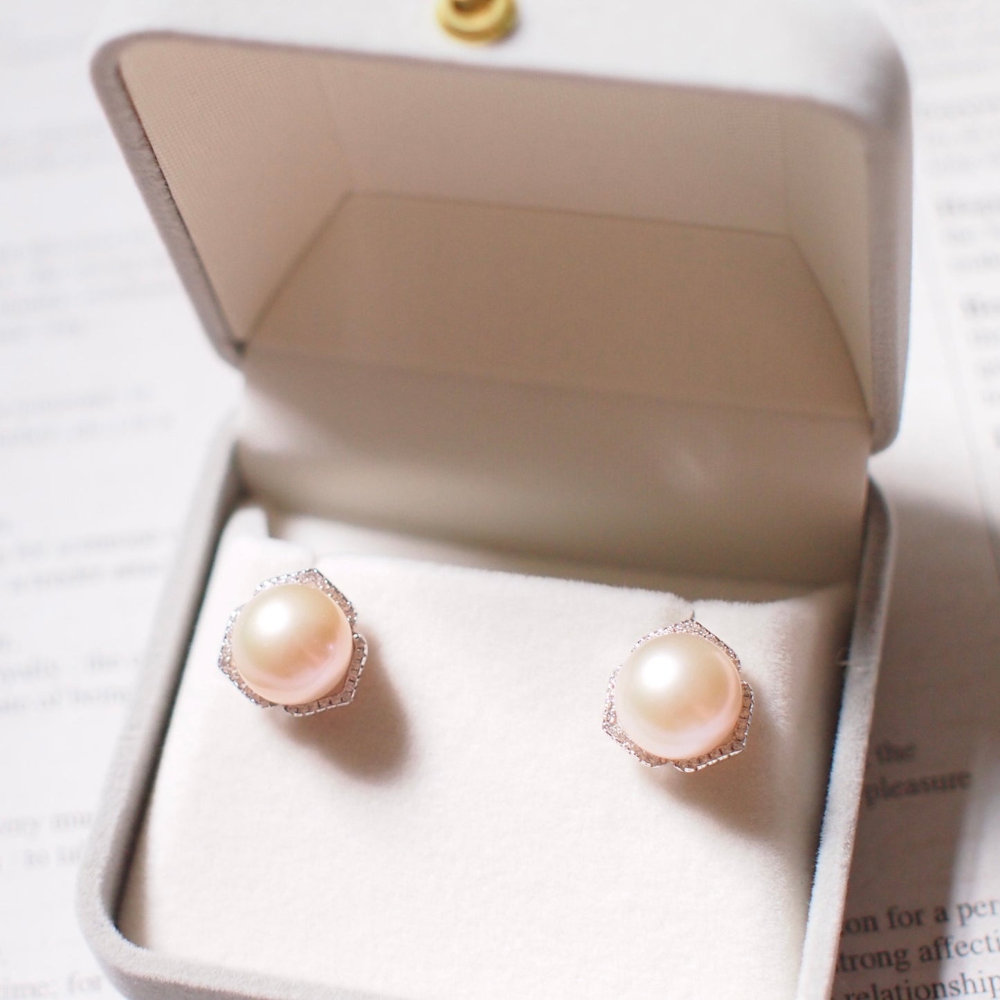 Fresh Water Pearls Studs // 10mm // Detachable Frames // 18K White Gold Plated over Sterling Silver